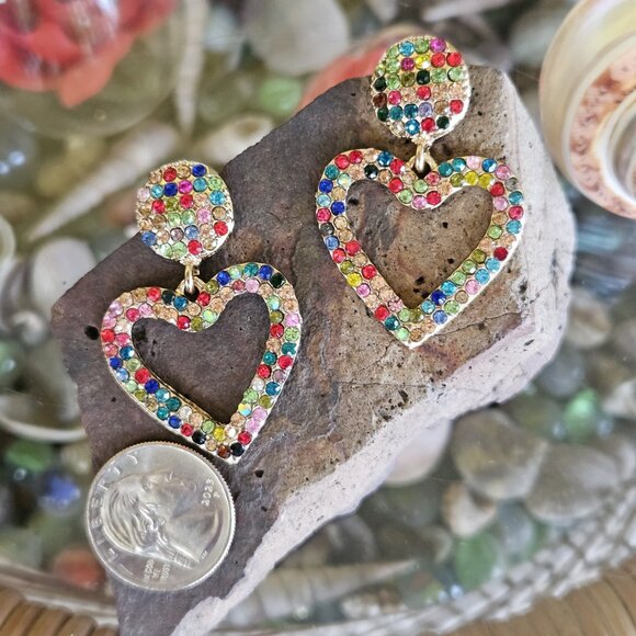 Multicolored💚❤️💛Stones Blingy💛❤️💚Drop🩵💙🩷✨🎀HEART🩷💙🩵🎀✨Earrings - Picture 1 of 5